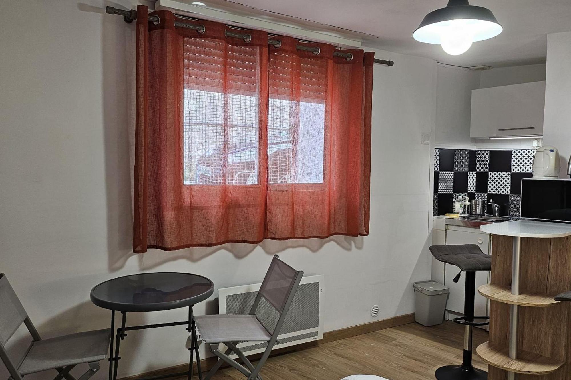 Studio Near The City Center Montpellier Ngoại thất bức ảnh