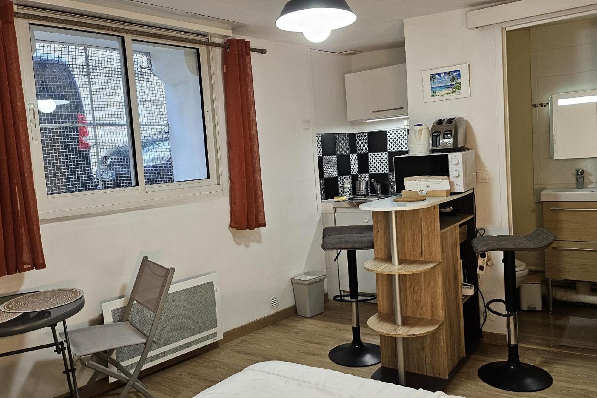Studio Near The City Center Montpellier Ngoại thất bức ảnh